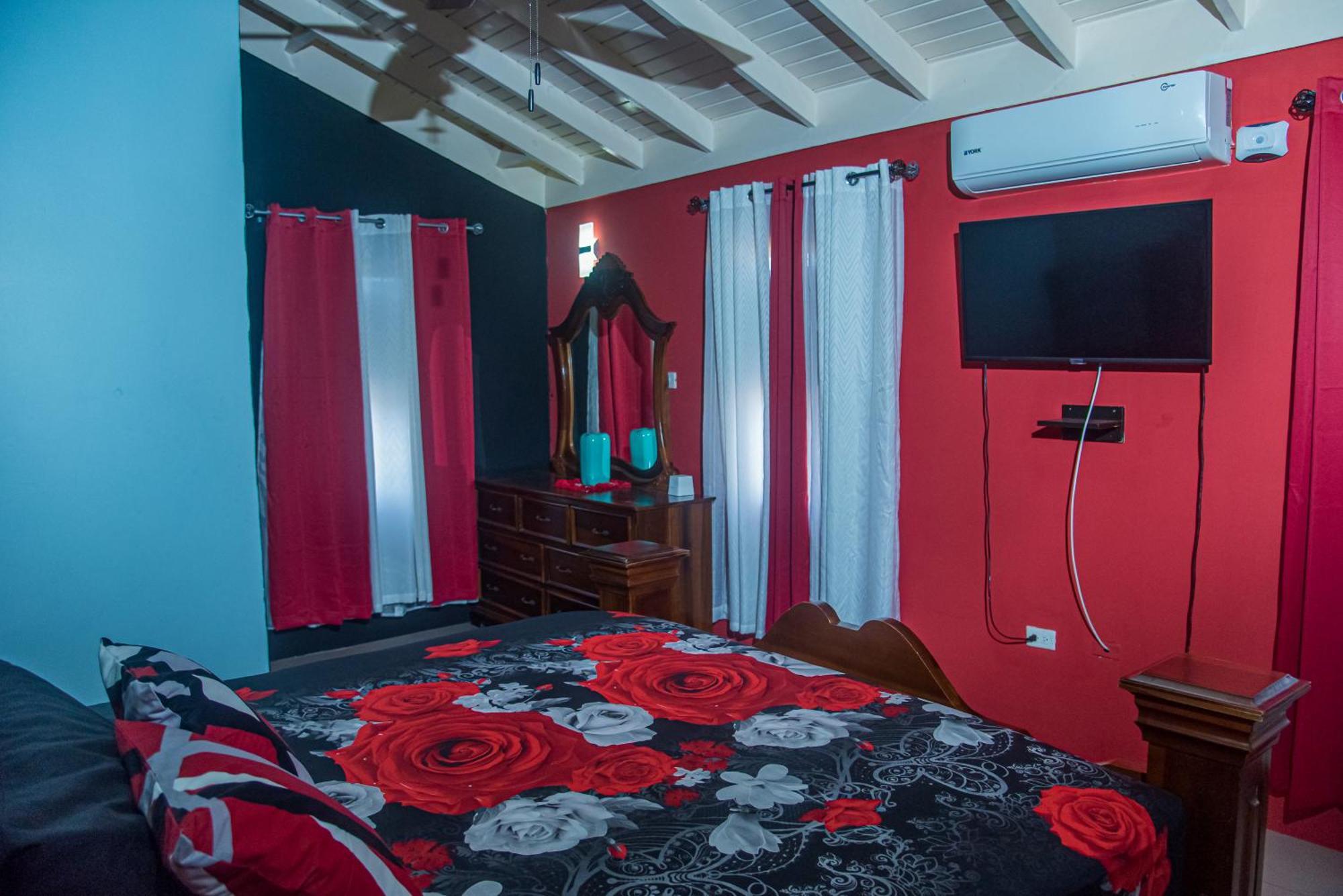 Paradise Villa Sleep 6 Private Pool Ocho Rios Dış mekan fotoğraf